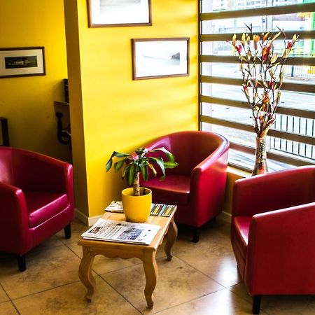 Ayelen Express Hotel Calama Kültér fotó